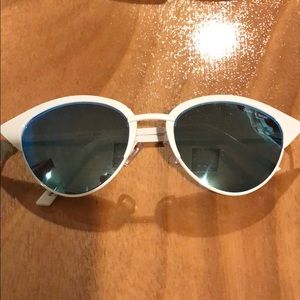 Quay x Shay Tilly White Sunglasses